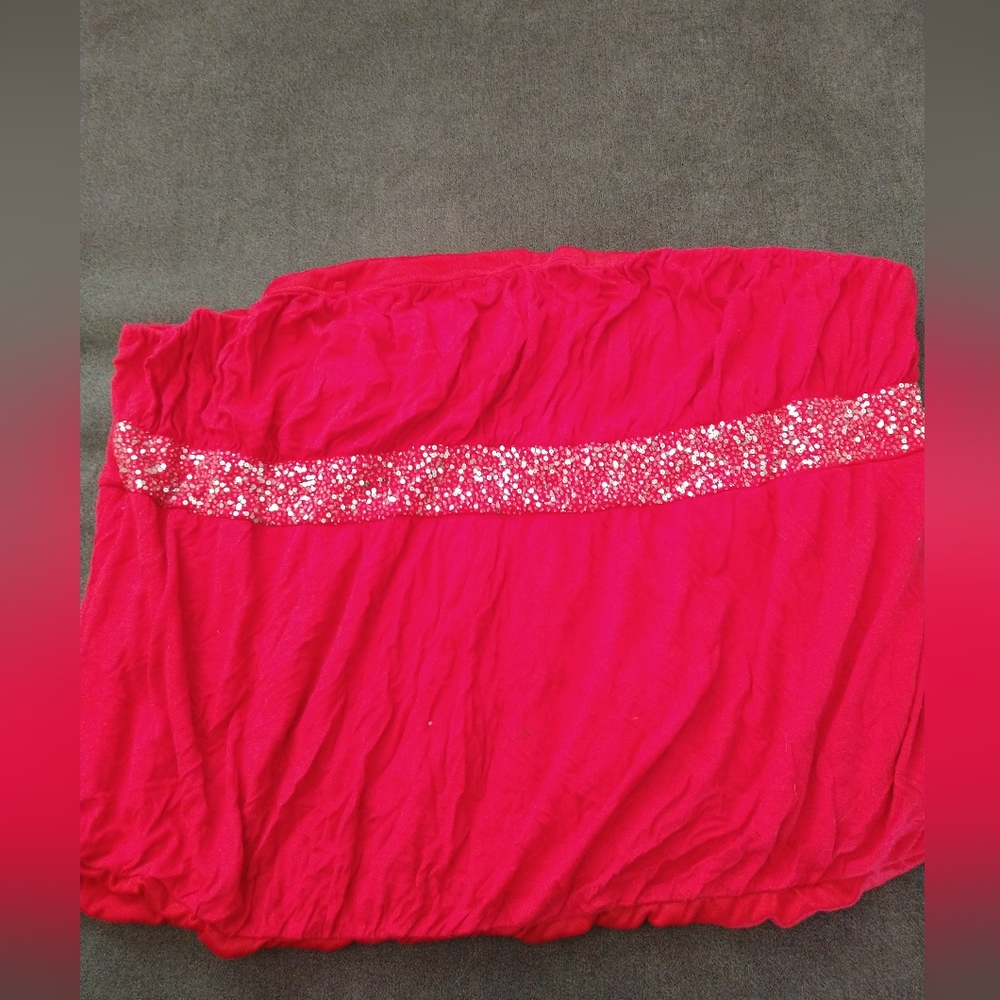 Lane Bryant sz 26/28 red w sequence detail tube top